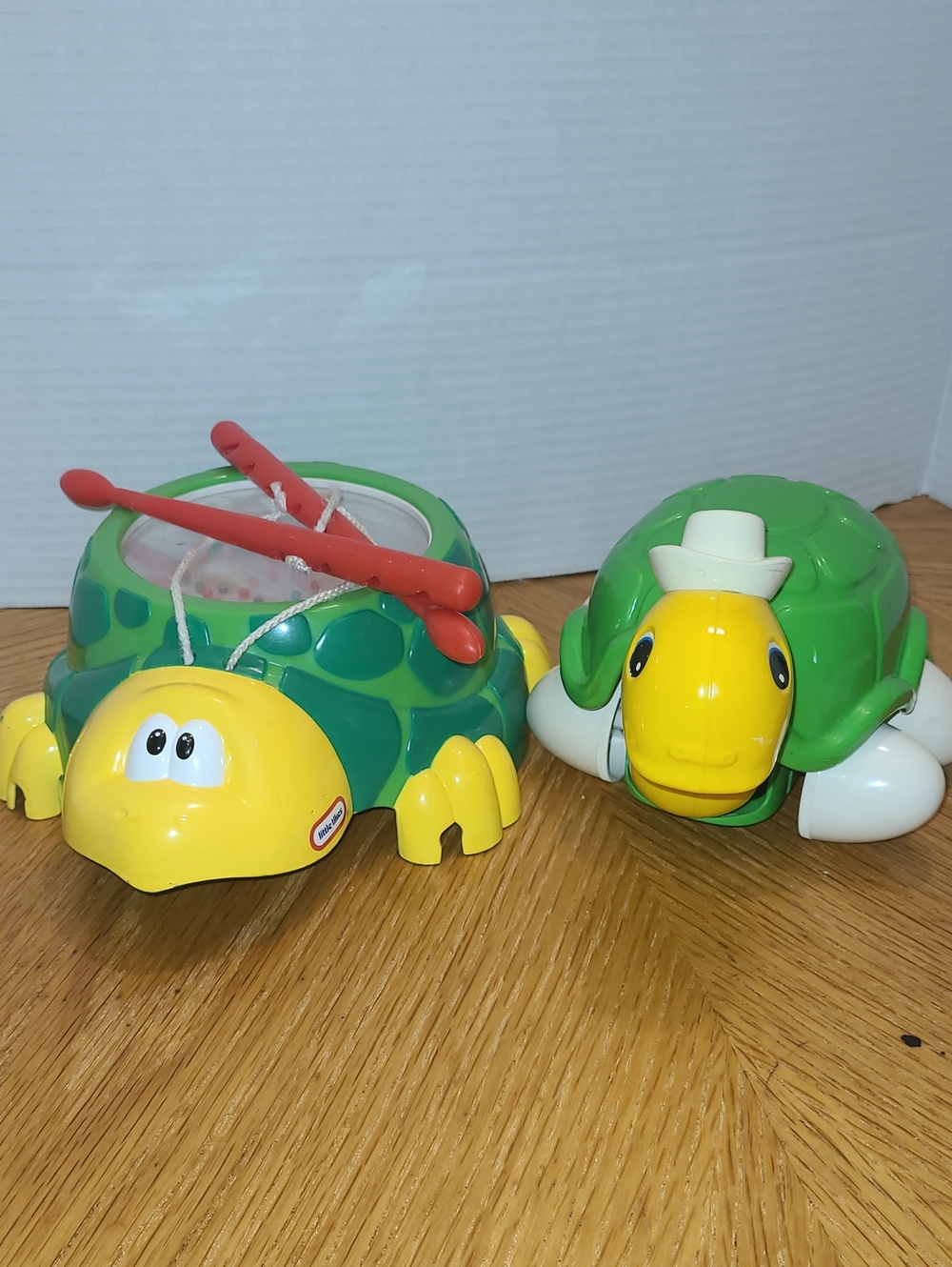 BEAUTIFUL TURTLES RETRO BUNDLE TOYS FISHER PRICE AND LITTLE TIKES